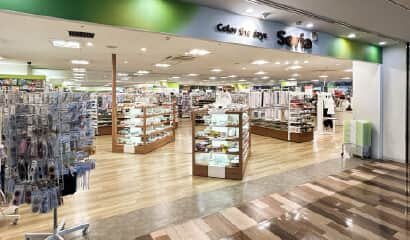Seria コムシティ店（コムシティ テナント）