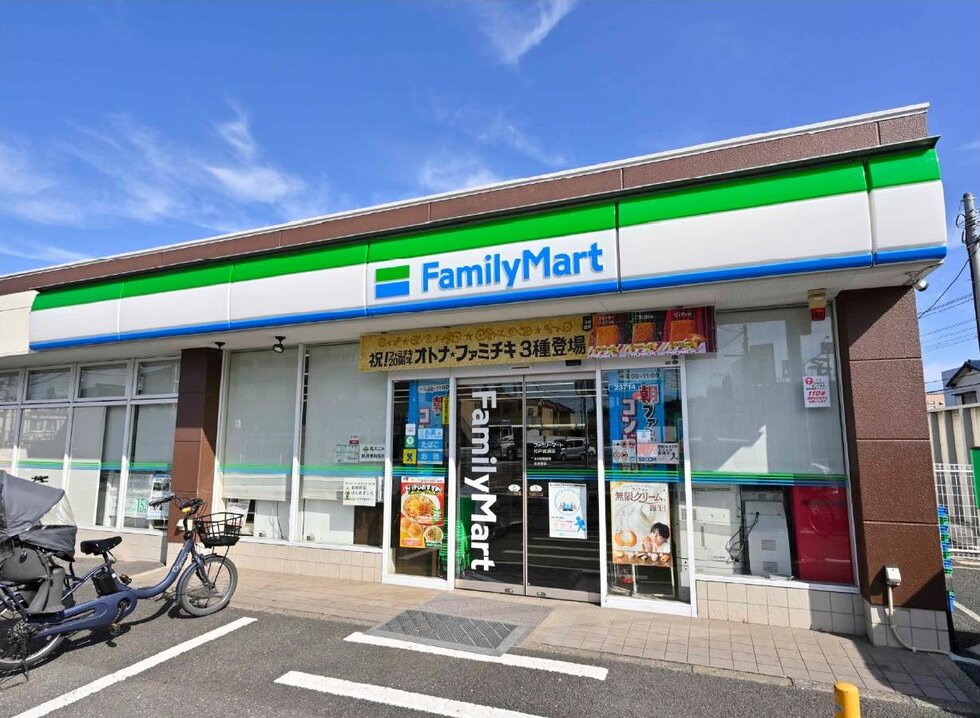 ファミリーマート 松戸岩瀬店