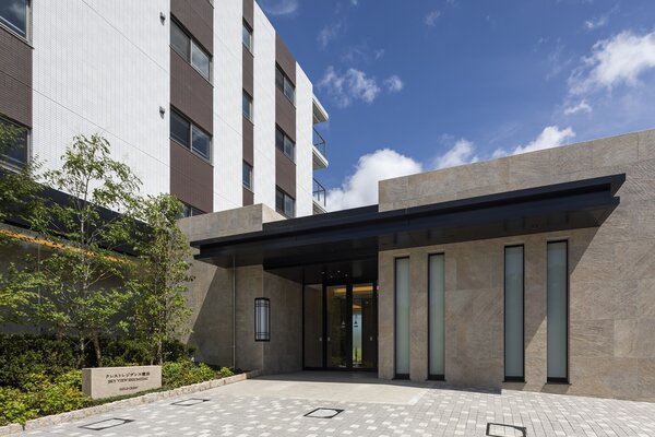 エントランス（2022年7月撮影）