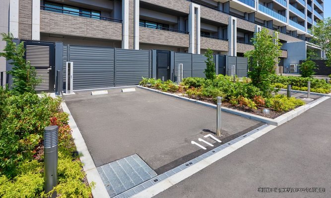 専用駐車場竣工写真（2025年6月撮影）