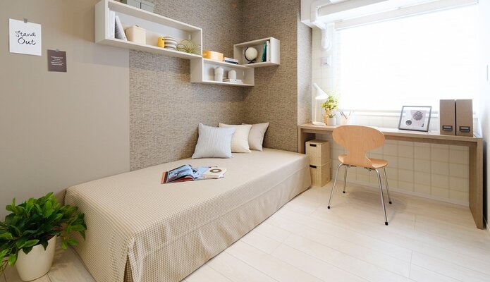 PRIVATE ROOM
