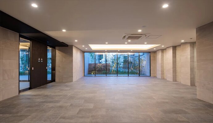 エントランスホール