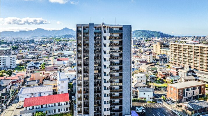 建物外観（北側から撮影）