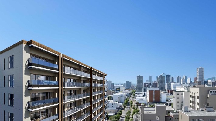 2024年7月に撮影、現地11階相当の高さ
