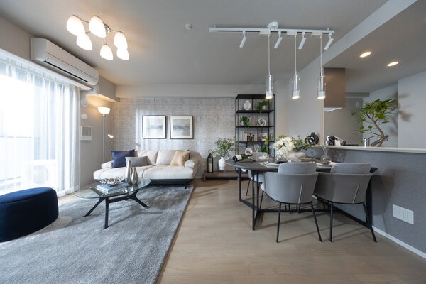 リビング・ダイニング（403号室）