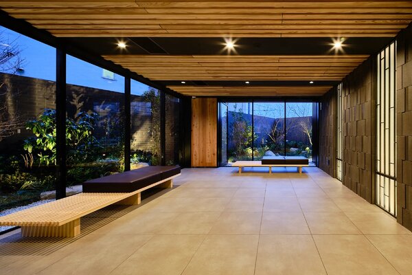 エントランスホール写真（2026年2月撮影）