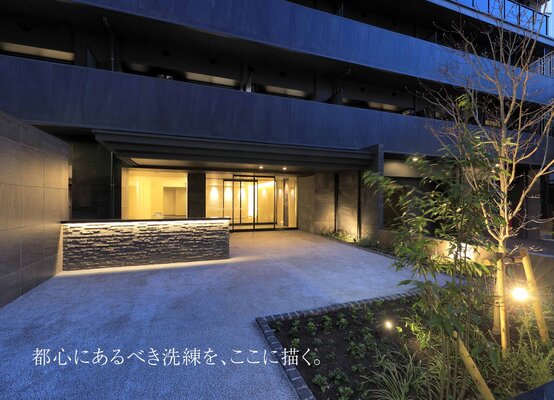 エントランスアプローチ竣工写真（20264月撮影）