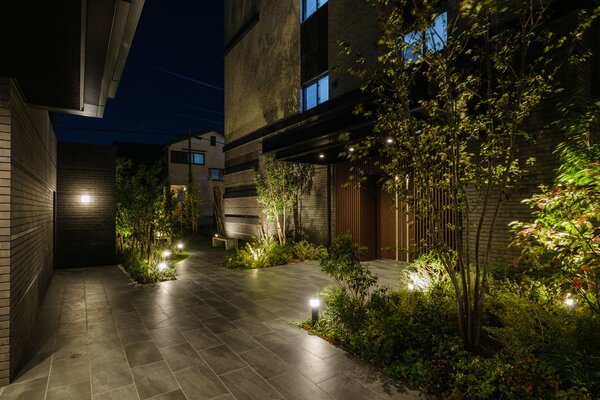 エントランス（2025年11月撮影）