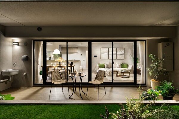 105号室（Eタイプ）専用庭