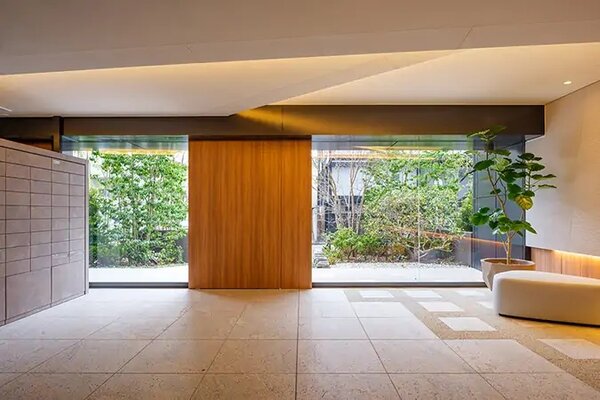 エントランス写真（2026年3月撮影）