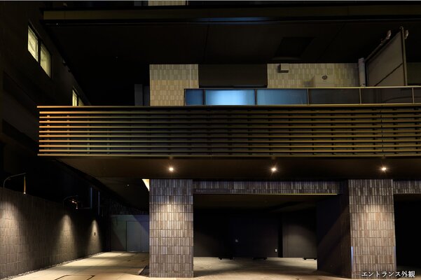 エントランス外観