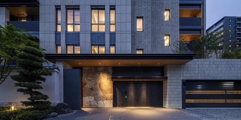 サブエントランス（2025年3月撮影）