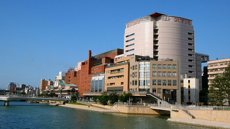 THE HOUSE 小倉駅