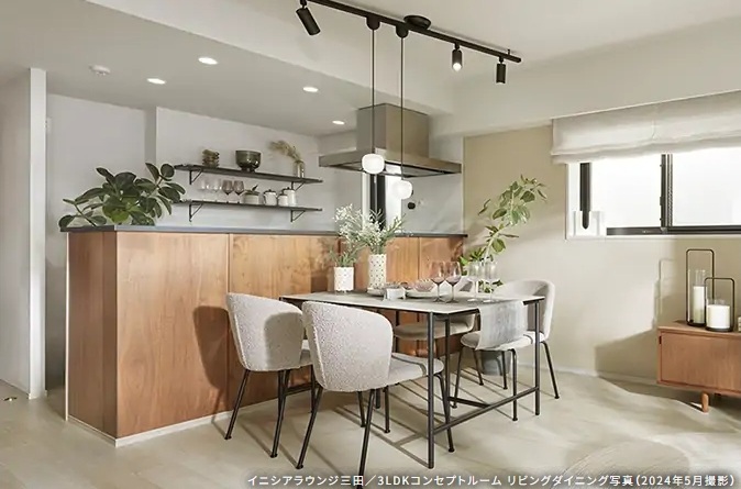 イニシア千住大橋ステーションフロント（Active wing／Bright wing）