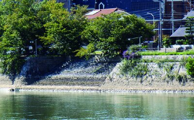 グラディス本川離宮