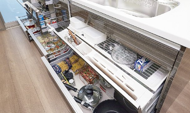 キッチンワークをやさしくサポートする新感覚キッチン収納。