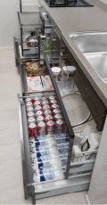 スライド式収納/足元スライド式収納