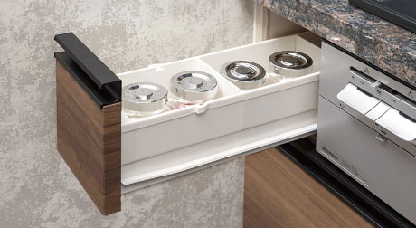 調味料の収納に便利なスパイスケース