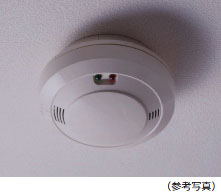 ガス漏れを警報と自動通報で知らせるガス漏れ検知器