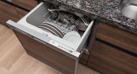 家事をサポートするスライド式食器洗い乾燥機