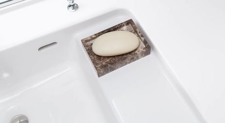 掃除の手間が省けるステップつき一体型ボウル