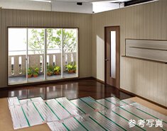 ガス温水床暖房