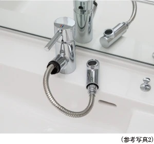 ヘッドが引き出せる「シングルレバー水栓」