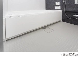 またぎが低く入浴しやすい「低床型ユニットバス」