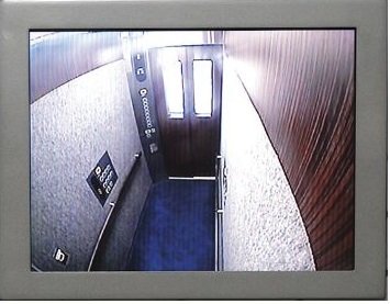 エレベーター内に防犯カメラ設置