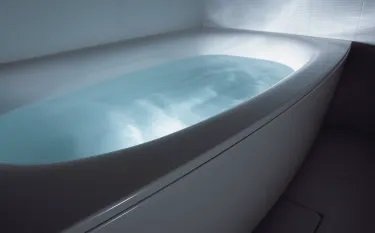 有機ガラス系新素材の浴槽
