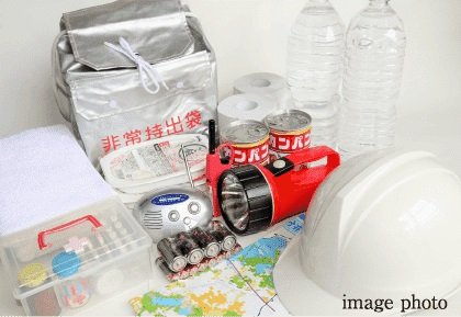 防災アイテムなどを備える全邸「専用防災備蓄倉庫」完備