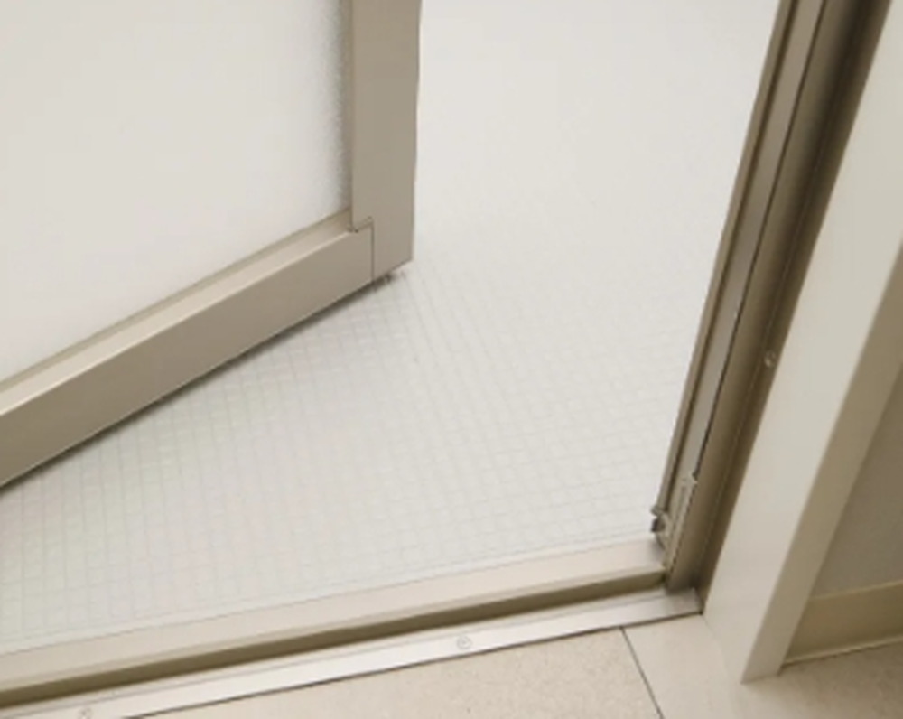 開き戸（ハンドルレス）