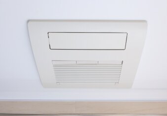 浴室換気暖房乾燥機
