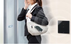 ハンズフリーシステム「ラクセス」
