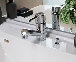 シングルレバー混合水栓
