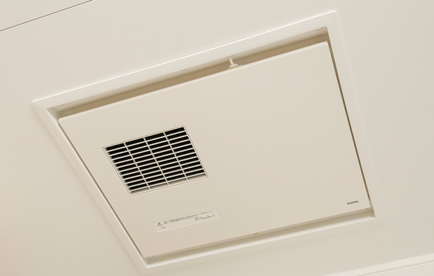 浴室換気暖房乾燥機