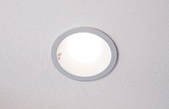 長寿命で環境にやさしいLED照明