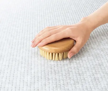 お掃除ラクラクほっカラリ床