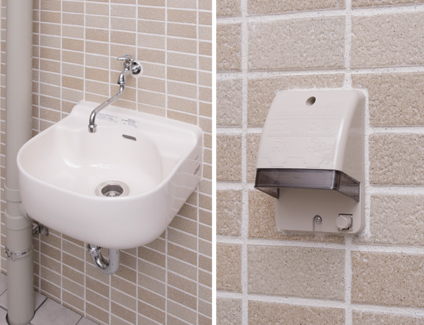 スロップシンク・防水コンセント