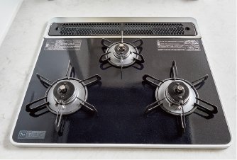 ハイパーガラスコートトップ
三ッ口コンロ