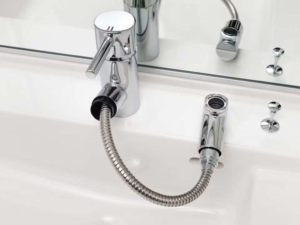 ヘッドが引き出せる
シングルレバー水栓