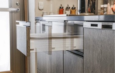 開け締め快適ソフトクローズ