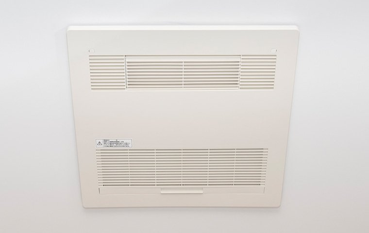 浴室換気暖房乾燥機