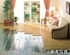 ガス温水床暖房