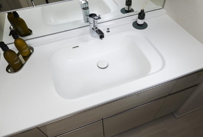 人工大理石ボウル一体型カウンター
