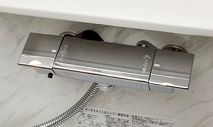 ストレート型カラン