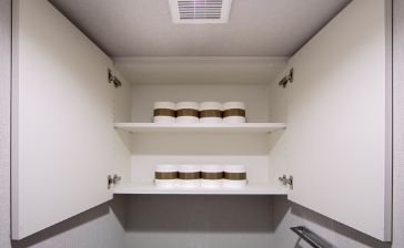 トイレ吊戸棚