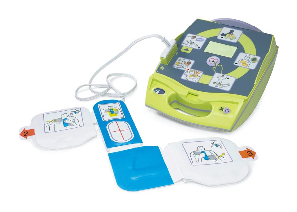 AED（自動体外式除細動器）