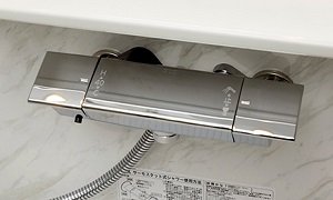 ストレート型カラン