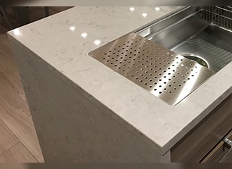 シーザーストーン天板
側面張り落とし